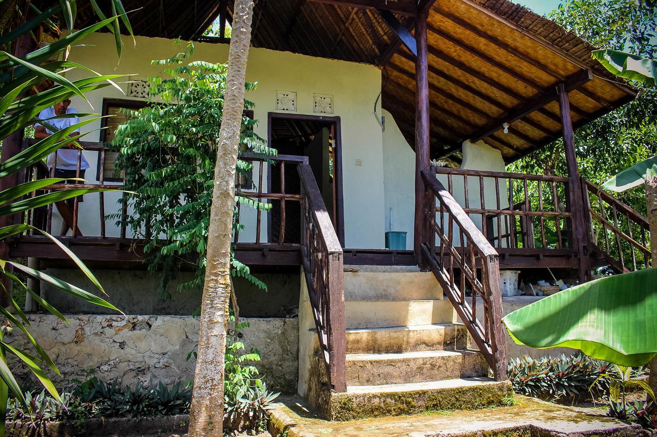 Echo Alam Nusa Lodge Ped Luaran gambar